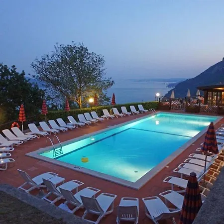 La Rotonda Apartmanhotel 3*